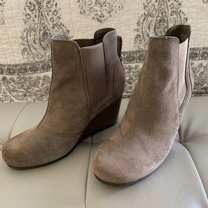 OTBT Wedge Boots